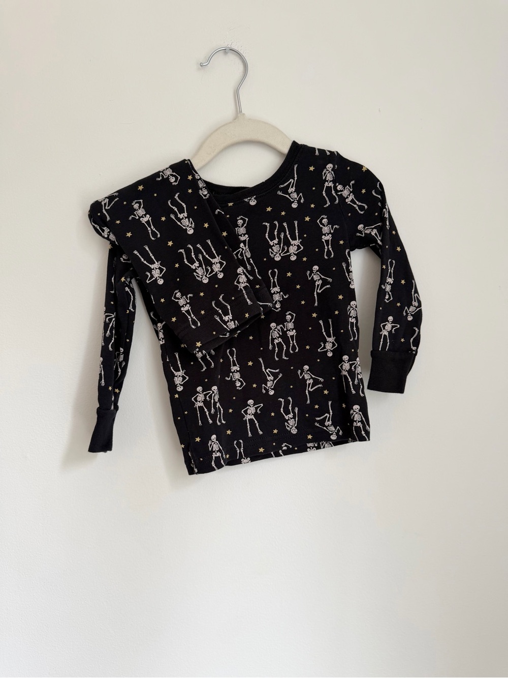 Old Navy Kids Black Skeleton Print Halloween Pyjama Set (Size 2T)